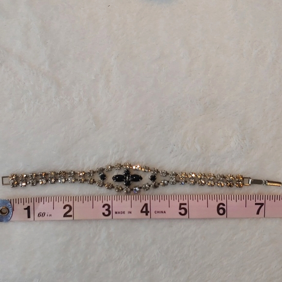 Stylish Formal Wear Rhinestone Women's Bracelet in Black Silver, 7 Inches - Picture 9 of 14